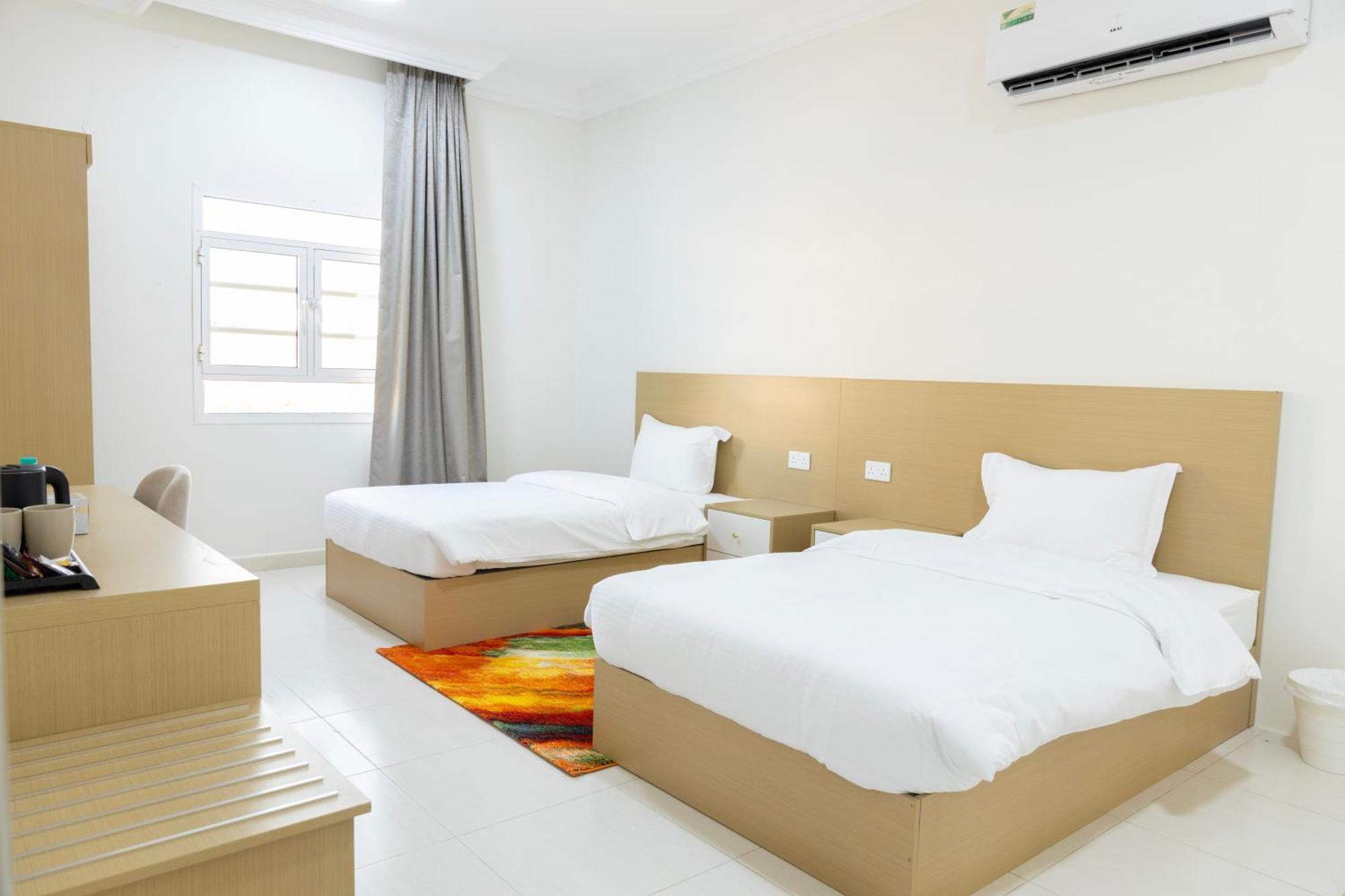 Riviera Suites , Hotel Apartement Sur Exteriör bild